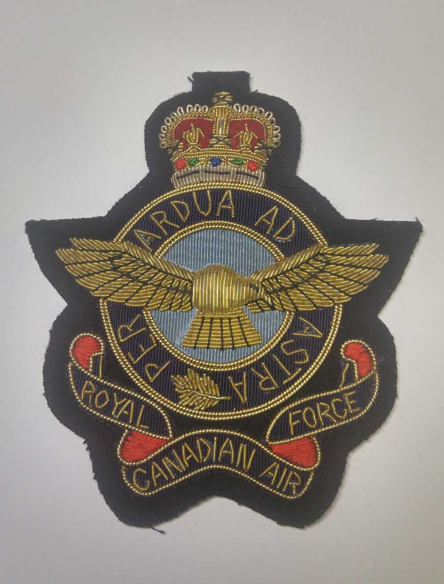 Crest: Royal Canadian Air Force - Click Image to Close
