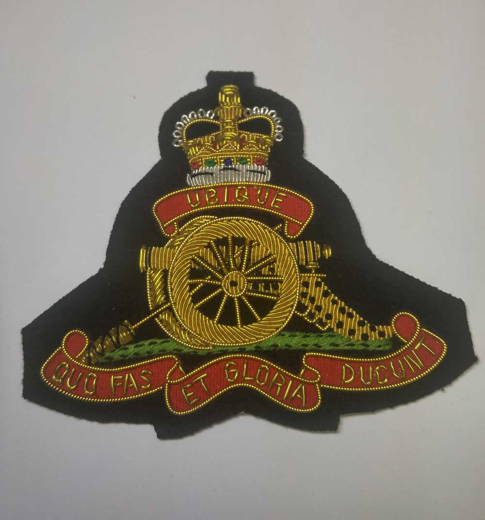 Crest: Royal Canadian Artillery