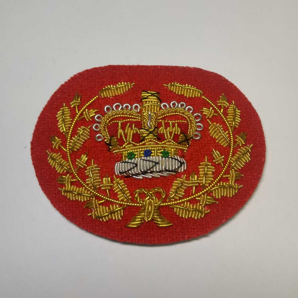 Crown & Wreath: Master Warrant Officer - Click Image to Close